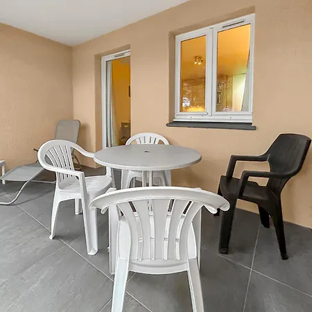 Holiday home Ensoleillee Avec Piscine Saint-Raphael (Var)